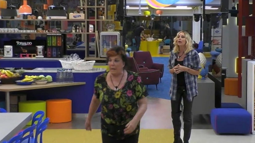 GF Vip, il marito di Stefania Orlando sbotta: “La De Blanck mi sta mettendo a dura prova!” preview