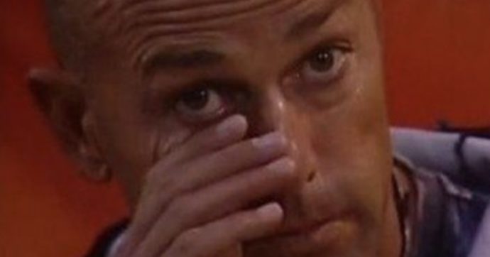 GF Vip, fidanzata di Bettarini “ritorna” sulla squalifica e non si arrende: “Ho sentito parole peggiori…” preview