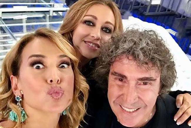 Barbara d’Urso distrutta per la morte di Stefano D’Orazio: “Disperata” preview