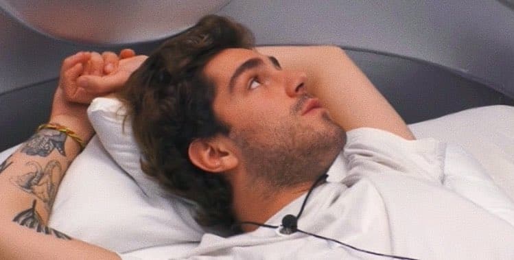 GF Vip, Tommaso Zorzi come Pamela Prati? “Simone nuovo Mark Caltagirone”, parla Parpiglia (AUDIO) preview