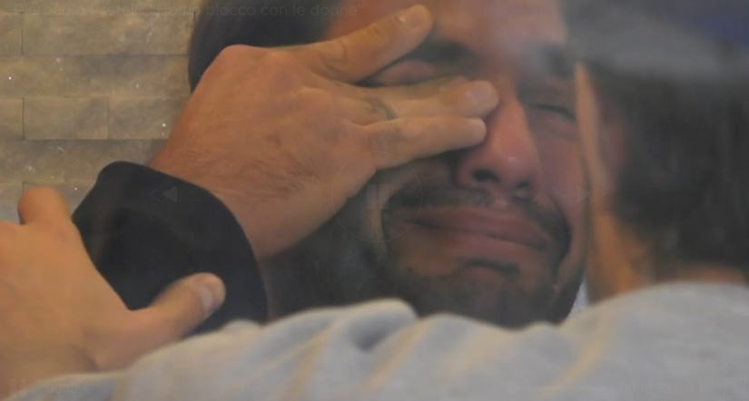 Pierpaolo Pretelli piange al GF Vip: “Sono due anni che ho un blocco con le donne…” (VIDEO) preview