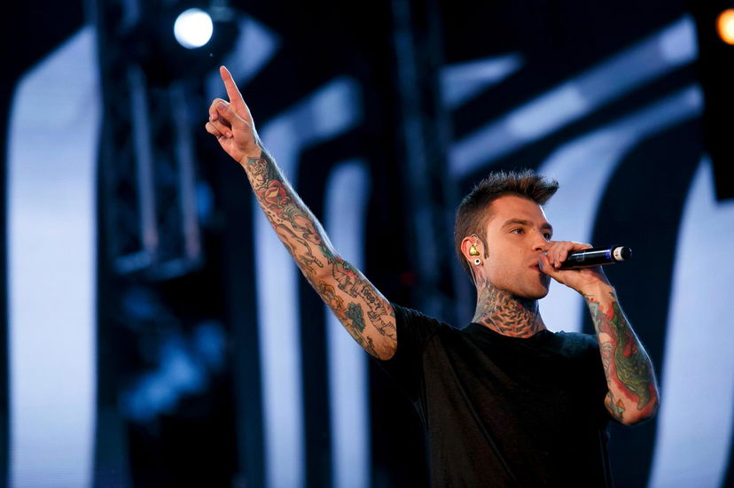 Sanremo 2021, la lista dei possibili nomi: potrebbe esserci anche Fedez, le indiscrezioni bomba preview
