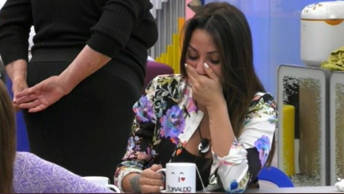 Selvaggia Roma spoilera un dettaglio sulla puntata del GF Vip di Natale: ecco di cosa si tratta! preview