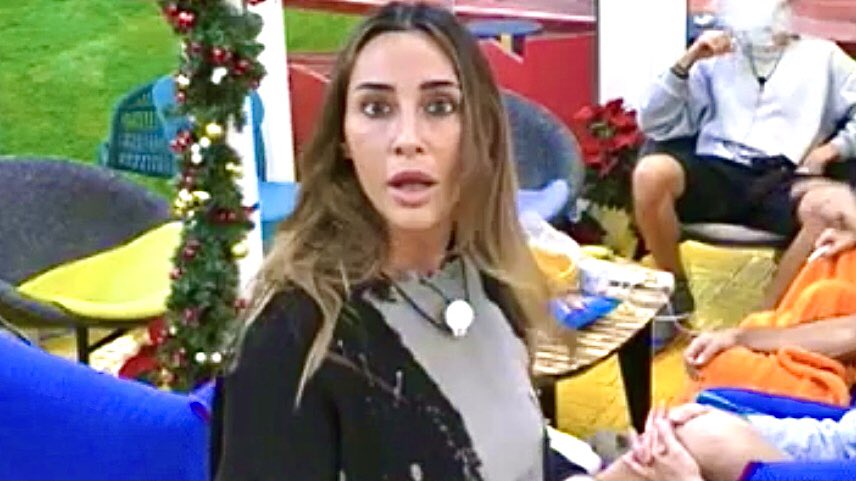 Sonia Lorenzini ha bestemmiato? La verità in un video article-post