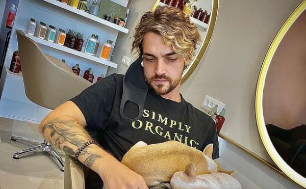 Lutto per Valerio Scanu, morto il padre per Covid: aveva 64 anni preview