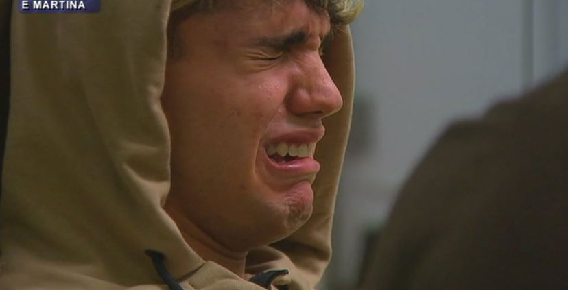 Triangolo ad Amici 20: Aka7even scopre interesse di Martina per Raffaele “non ti ama più”, scoppia il dramma preview