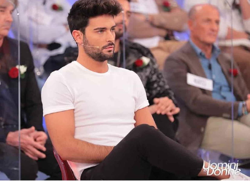 Uomini e Donne, Davide Donadei ha fatto la sua scelta preview