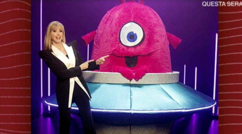 Colpo di scena a Il Cantante Mascherato, Baby Alieno si rompe: problemi di respirazione per i Ricchi e Poveri preview