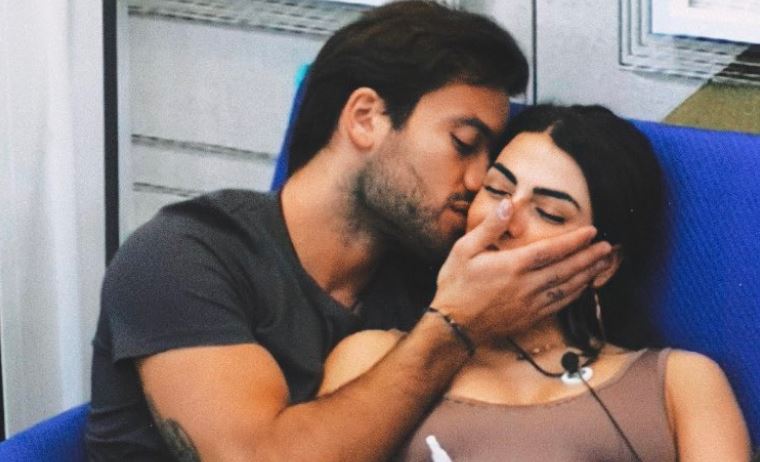 Ex tronista di Uomini e Donne difende Pierpaolo Pretelli e Giulia Salemi: “Non devono dar conto a nessuno!” article-post