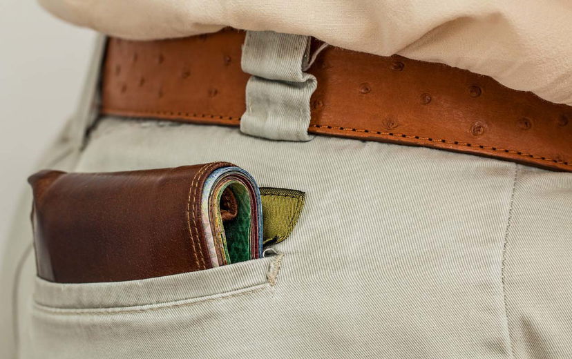 Tabacco, tecnologia e casinò online con soldi veri: le spese a cui gli italiani non riescono proprio a rinunciare preview