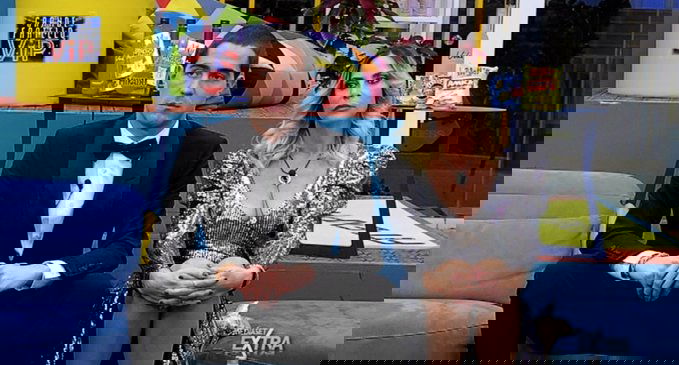 Signorini e quel discorso sui gay che fa discutere: la risposta perfetta di Stefania Orlando – VIDEO article-post