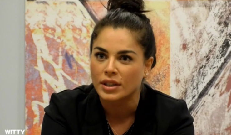 Samantha è la nuova tronista curvy di Uomini e Donne: la frecciatina ad Angela Nasti – VIDEO article-post