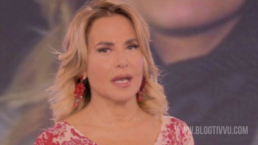 Live Non è la d’Urso chiude e Domenica Live si “allunga”, parla Mediaset: il comunicato preview