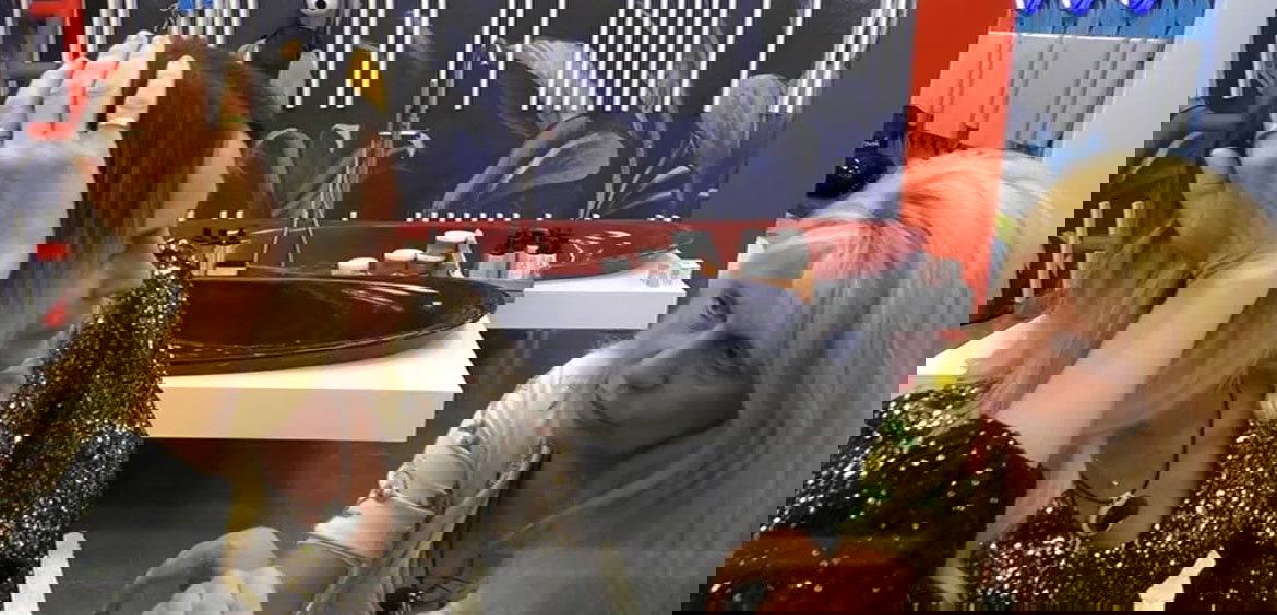 Maria Teresa Ruta difende Zorzi ma passa per “una che non si schiera”: il confronto con Stefania – VIDEO article-post