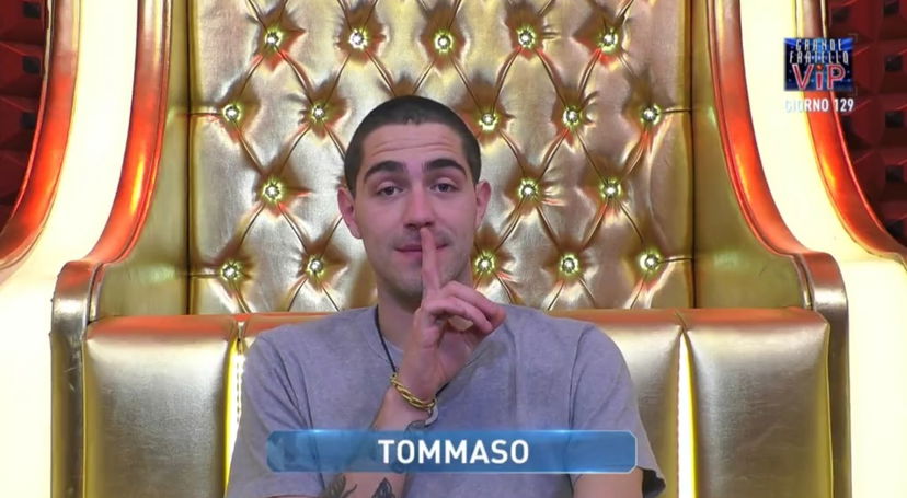 “Mi prendevano in giro perché sono gay”, Tommaso Zorzi e lo “schiaffo” all’omofobia con un gesto – VIDEO preview