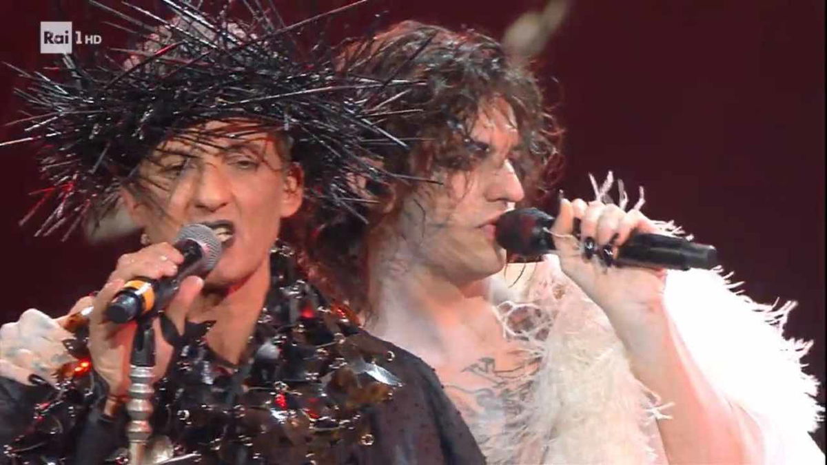 Esorcisti contro Achille Lauro e Sanremo 2021: “dissacrazione, blasfemia, vilipendio fede cattolica” article-post