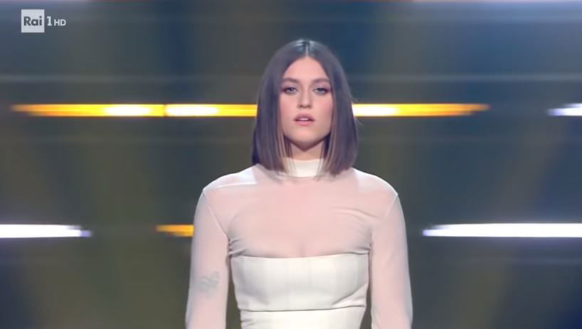 Gaia fuori di seno a Sanremo 2021? “Scandalo, si è visto il capezzolo!”, top birichino article-post