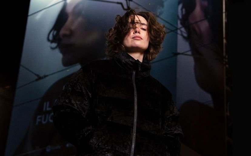 Madame a tinte rainbow: l’amore per la prof di matematica e il “debole” per le donne eterosessuali preview