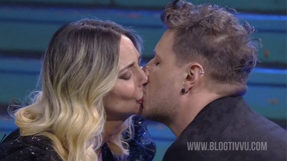 Stefania Orlando e l’intimità con il marito dopo il GF vip: “Non è stato semplice…” article-post