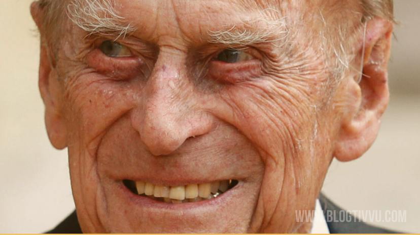 Il principe Filippo è morto: il marito della Regina Elisabetta aveva 99 anni preview