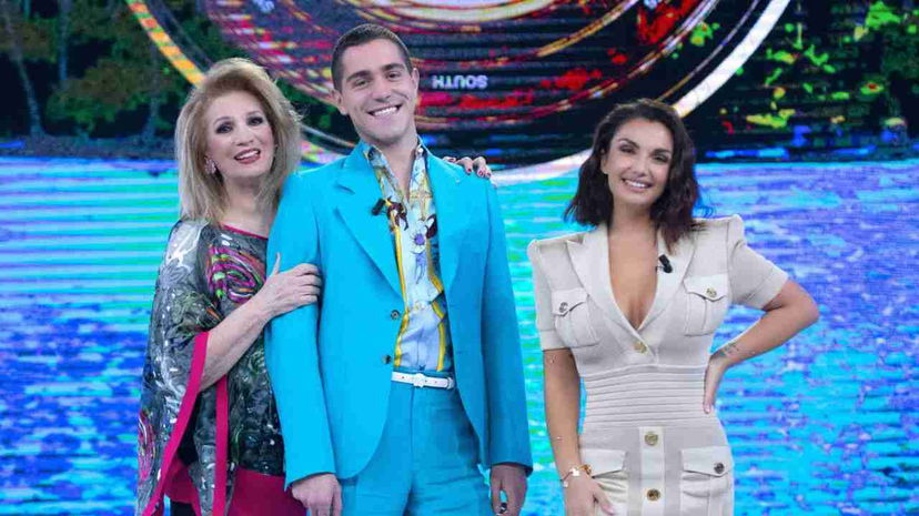 Iva Zanicchi smentisce i cattivi rapporti con Zorzi ed Elettra e punge i naufraghi de L’Isola preview