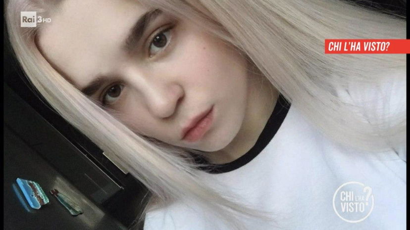 Chi è Olesya Rostova? “Attrice di un reality”, giallo sul passato della giovane russa preview