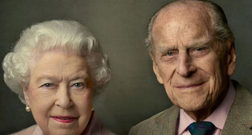 Diretta funerali Principe Filippo: dove vederli in tv e streaming, la foto privata della Regina Elisabetta preview