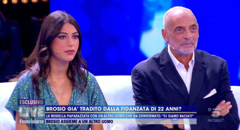 Paolo Brosio e Maria Laura De Vitis si sono lasciati: a cena insieme dopo l’annuncio – VIDEO preview