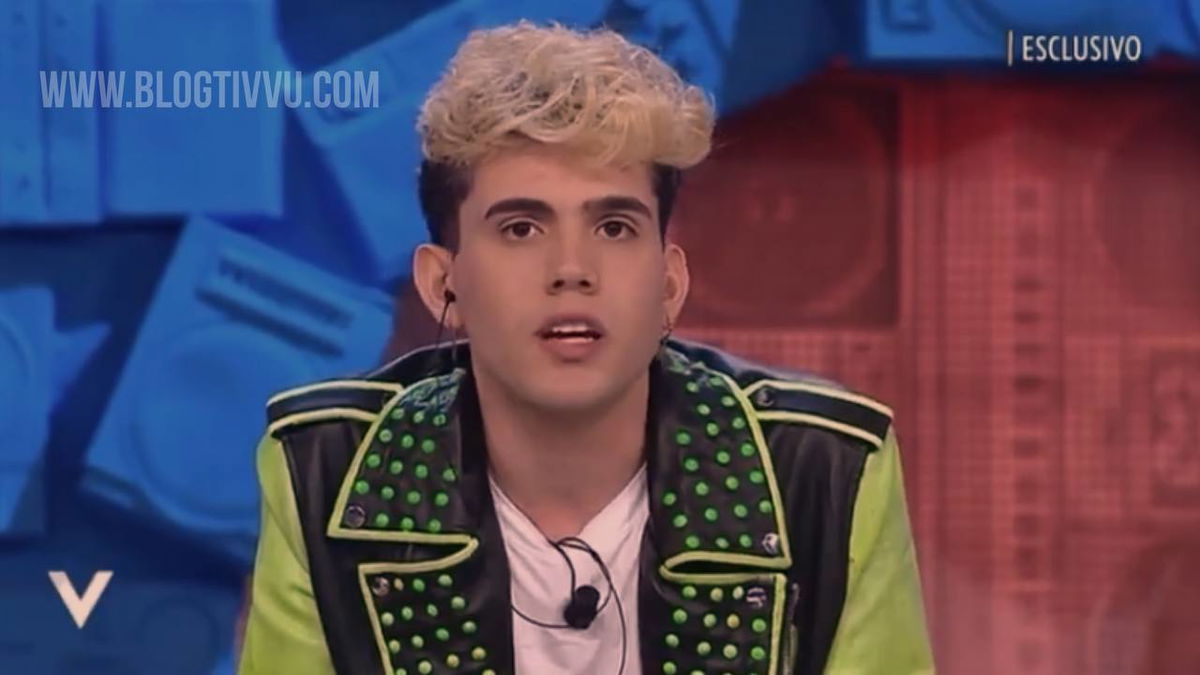 Amici 20, Aka7even parla della sua storia con Martina Miliddi e la canzone scritta dopo la loro rottura article-post