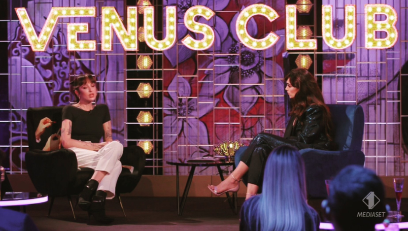 Ema Stokholma: “Mia madre mi incitava a suicidarmi, voleva che mi buttassi da un ponte”, racconto choc preview