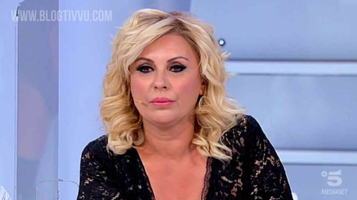 Tina Cipollari dice addio a Uomini e Donne? L’ultima indiscrezione article-post