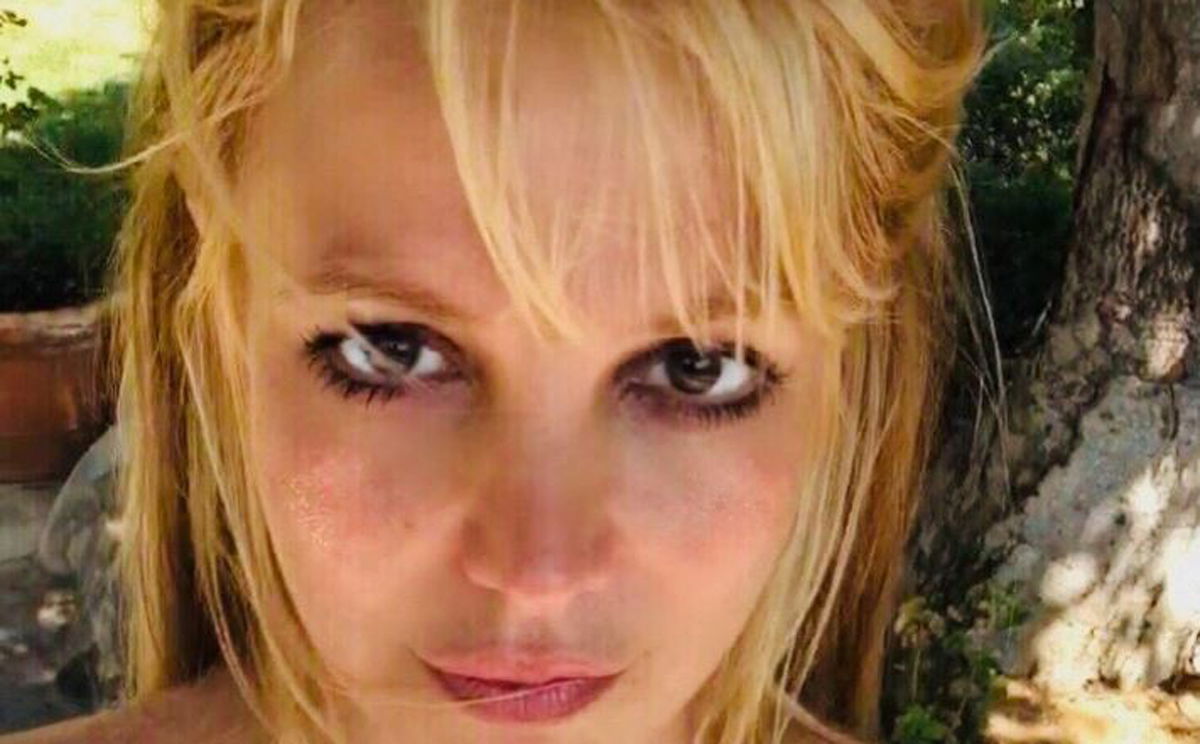 Britney Spears in tribunale contro il padre: “Dovrebbe essere in galera, sono traumatizzata” article-post