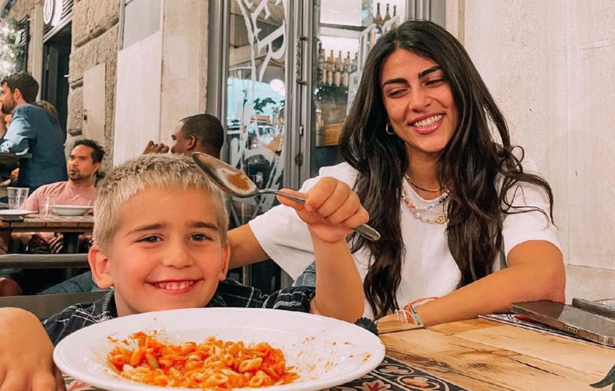 Giulia Salemi con il figlio di Pierpaolo Pretelli