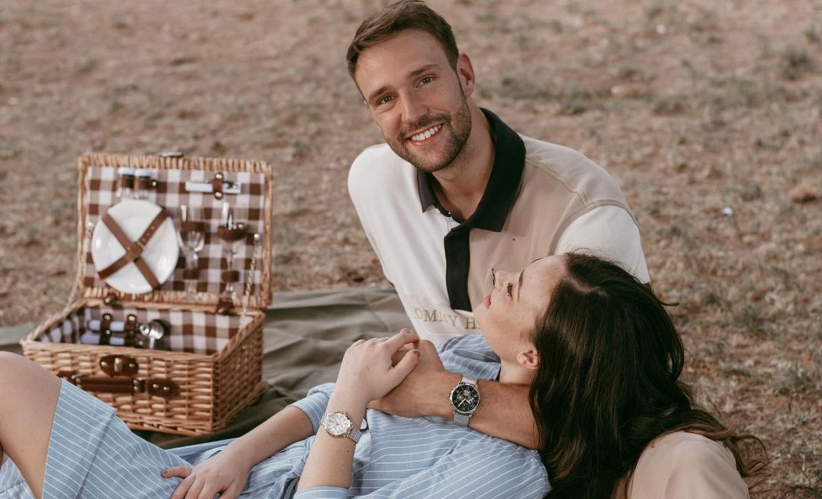 Andrea Zenga avvistato con una ragazza: Rosalinda Cannavò interviene in modo perfetto – FOTO article-post