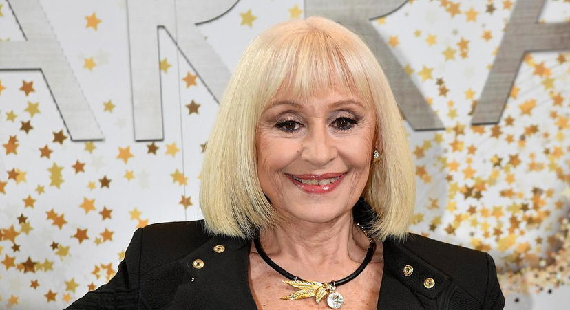 Raffaella Carrà è morta: l’annuncio di Sergio Japino preview