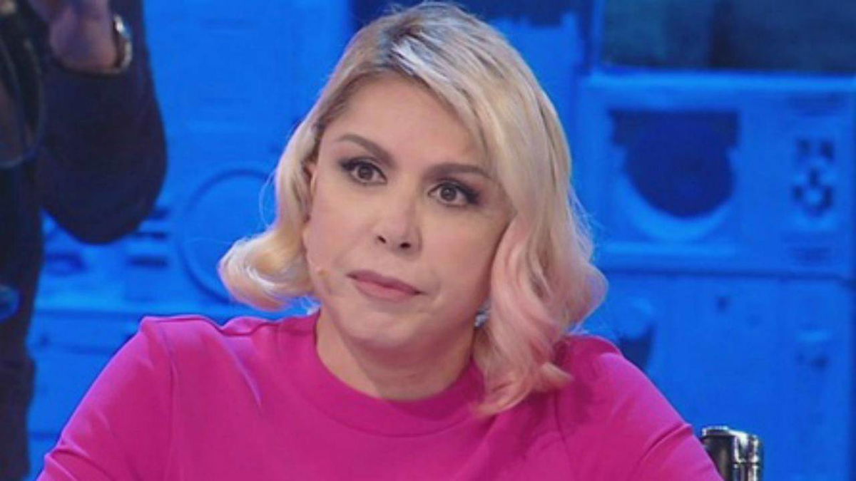 Amici 21: Anna Pettinelli lascia il talent show? “Non credete a tutto come i somari” article-post