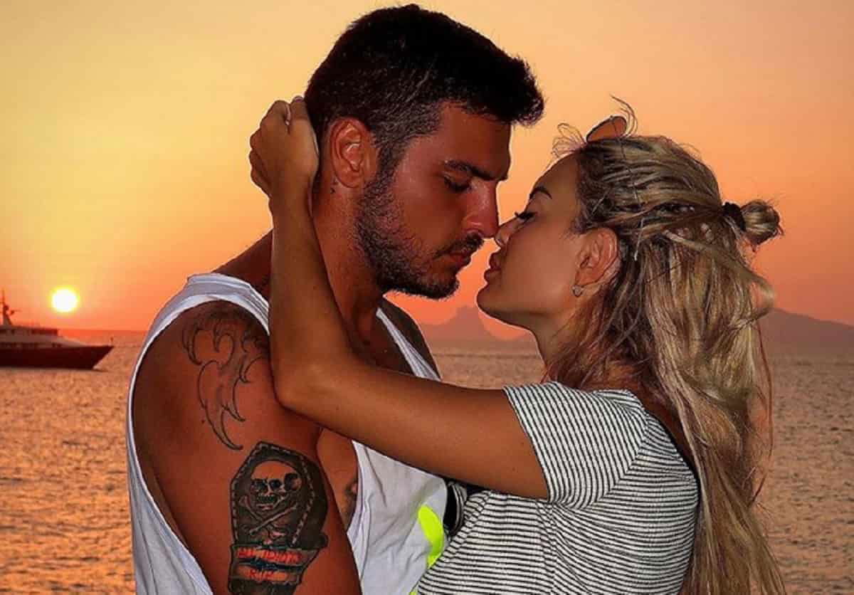 Luigi Favoloso e Elena Morali si sono lasciati? Lui smette di seguirla: ecco la verità article-post