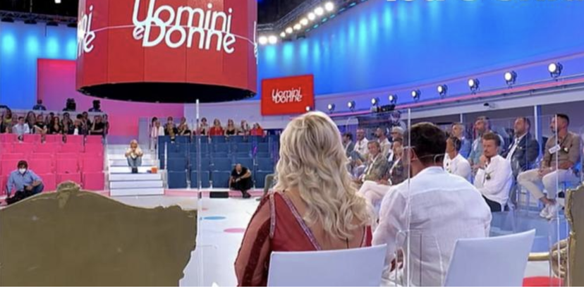 Tre cavalieri del trono over di Uomini e Donne dicono di “no” a Maria: ecco chi sono e per quale motivo article-post