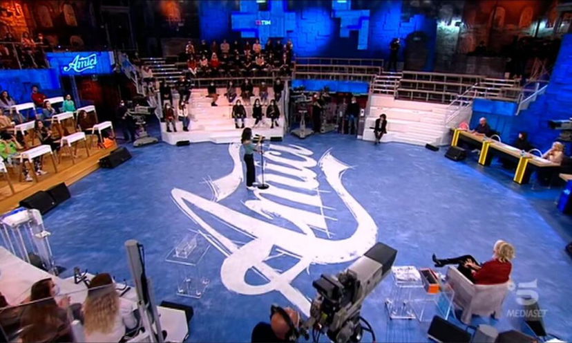 Amici 21 resta alla domenica: che fine farà Scene da un Matrimonio con Anna Tatangelo? preview