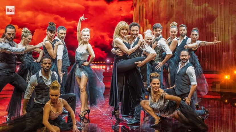 Ballando con le stelle, ballerini professionisti: due new entry nel cast, ed una lavorava con Maria De Filippi – FOTO preview