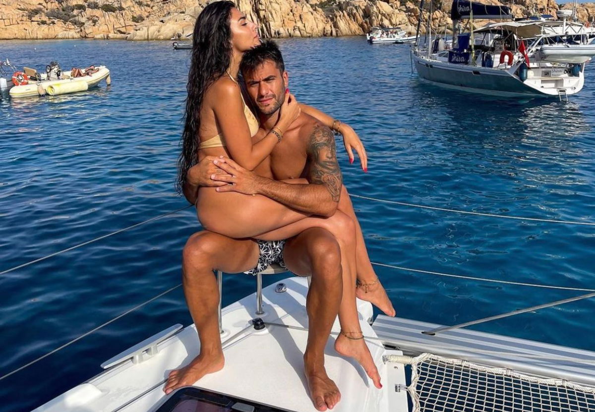 Pierpaolo Pretelli sorprende Giulia Salemi