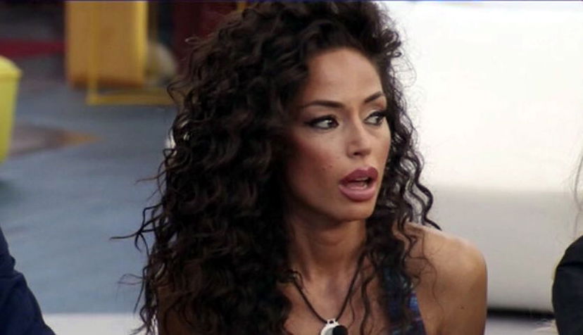 Raffaella Fico e la bugia sul fidanzato: perché ha mentito? Svelati i motivi (uno è legato ad Antinolfi) preview