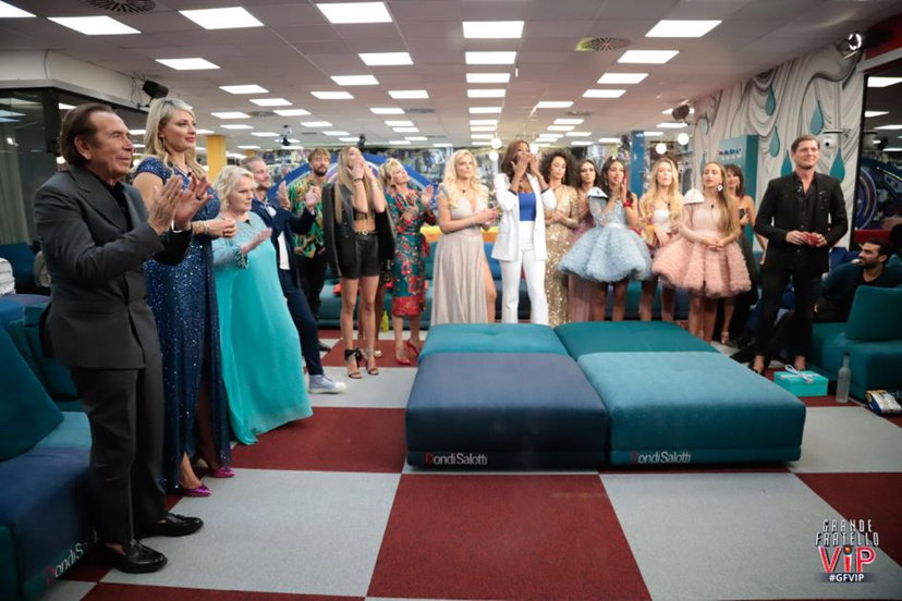 Sex addicted al Grande Fratello Vip? Una concorrente avrebbe la dipendenza dal sesso preview