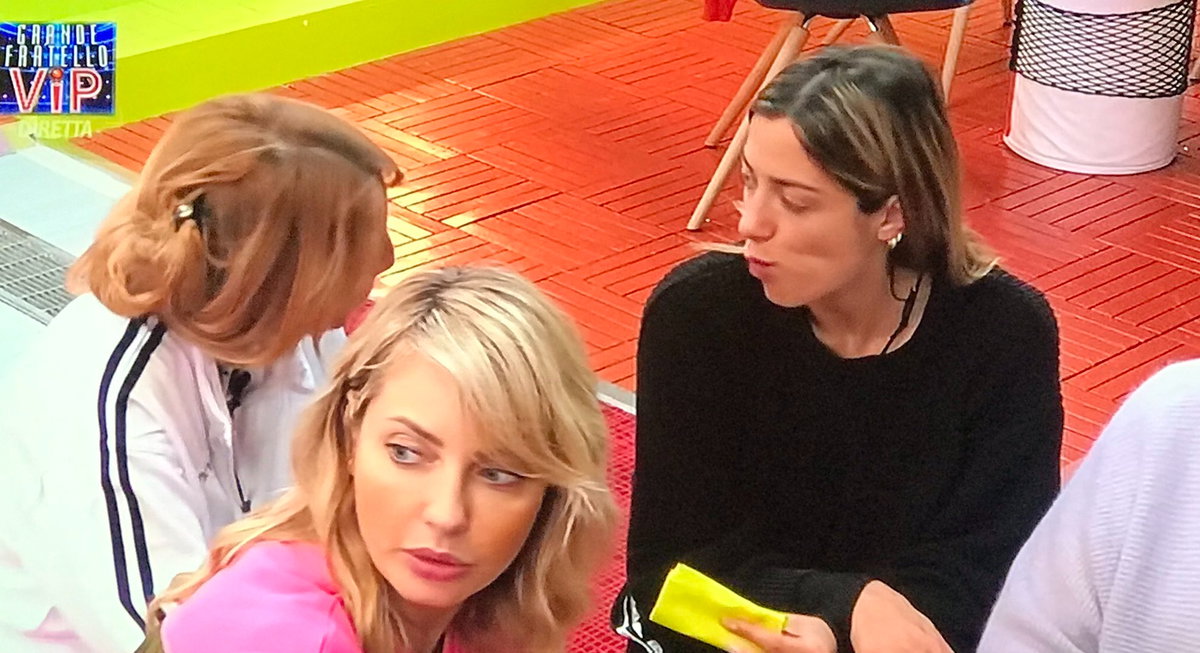 Il branco “abbassa le armi” e si chiarisce con Soleil Sorge ma Jo Squillo la spara grossa – VIDEO article-post