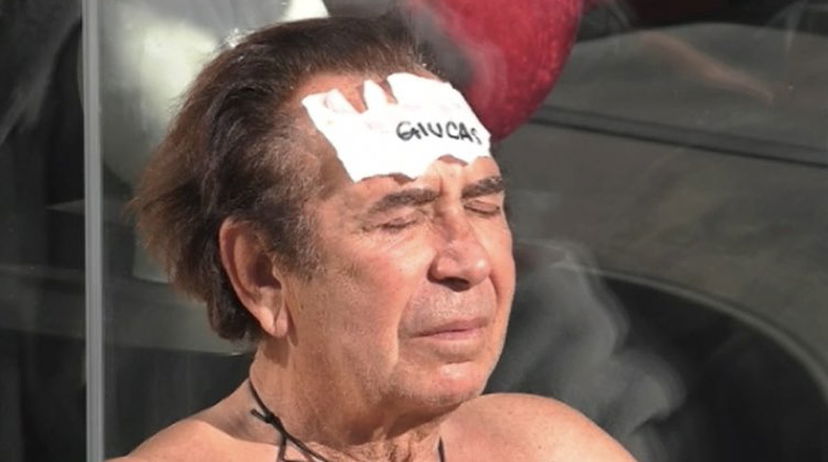 Giucas Casella e i suoi poteri, ecco come e quando sono nati: “E’ accaduto qualcosa…” preview