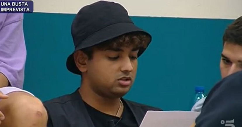 Amici 21, Inder rompe il silenzio dopo l’eliminazione: Flaza avrà lo stesso destino? Scoppia il caso preview