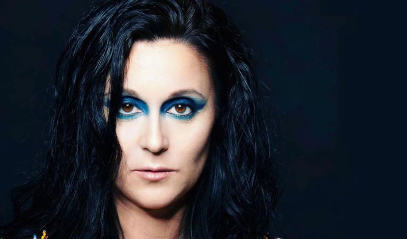 Rosmy, chi è la cantante per la quale Marracash ha lasciato Elodie? La sua reazione al gossip preview