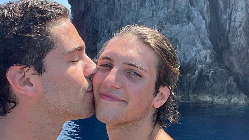 Ddl Zan affossato: rabbia di Tommaso Zorzi e Stanzani: “Ci siamo guardati con le lacrime agli occhi” – VIDEO preview