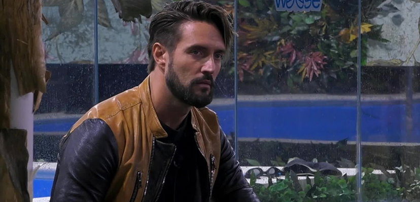 Alex Belli “on fire” nella notte: le critiche a Gianmaria, Lulù e Katia Ricciarelli – VIDEO preview