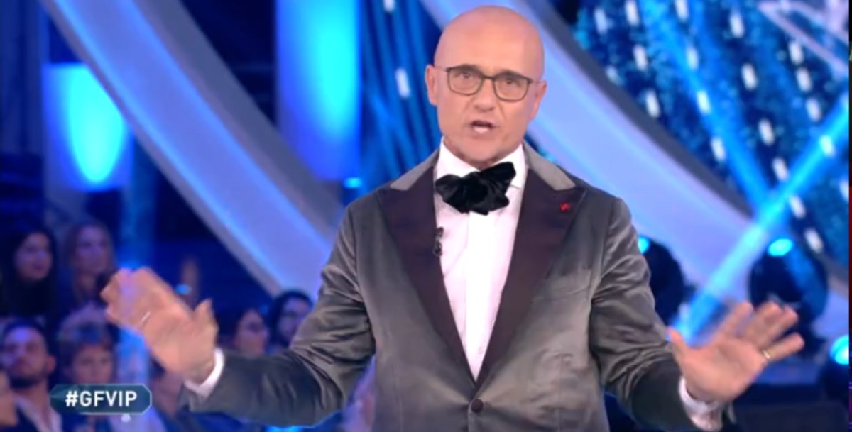 Collega di Alfonso Signorini lo rimprovera
